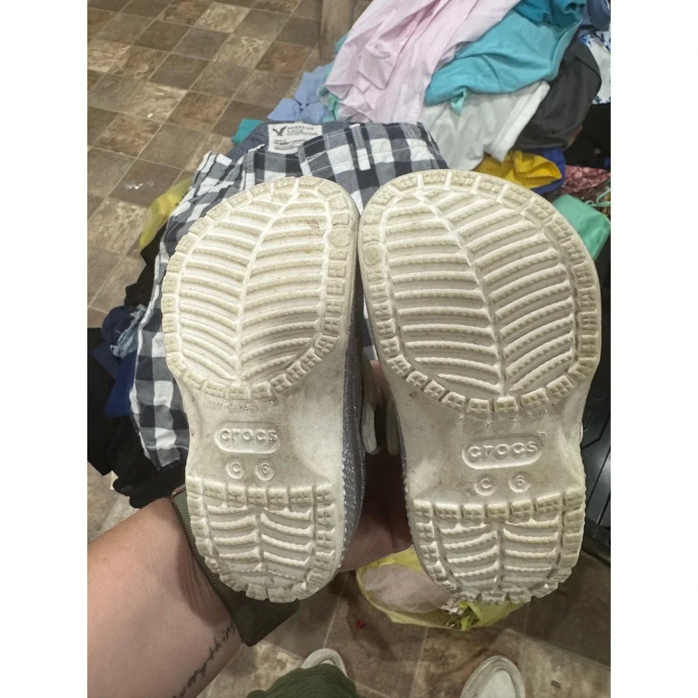 Crocs Kids Classic Glitter Clog Silver Sparkle Shoes Size C6‎